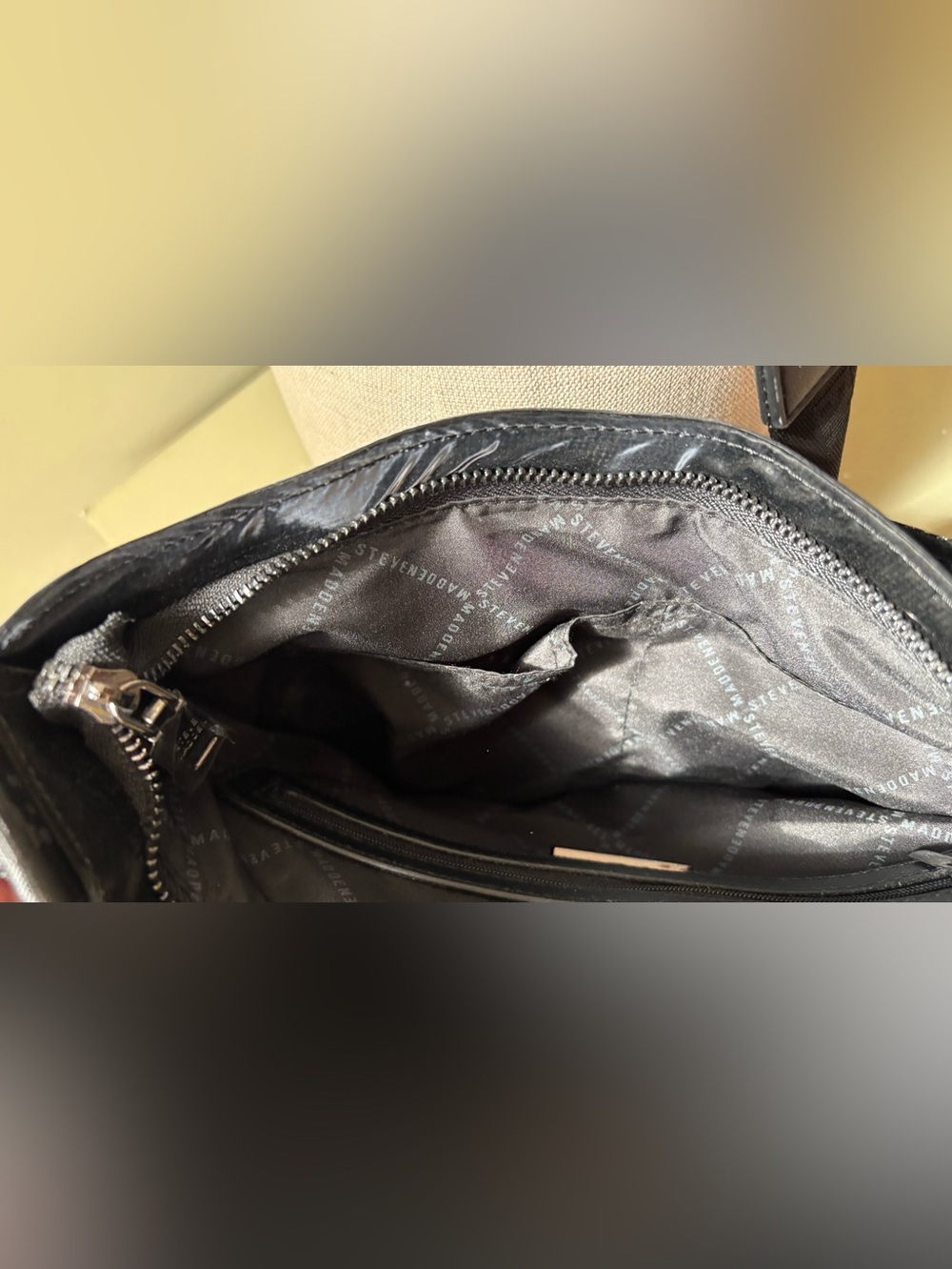 Steve Madden Black Quilted Messenger Bag with Toggle Drawcord NWT - Picture 7 of 10